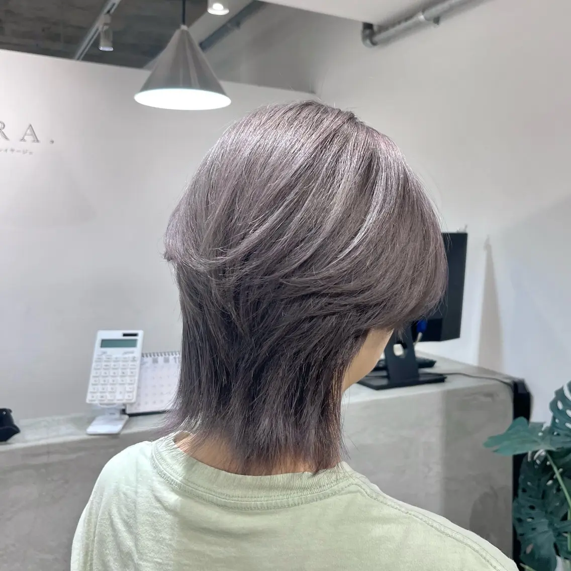 ショート カラー ラベンダーカラー シルバー ヘアカラー EMMA🤍 CIERA.心斎橋のヘアスタイル