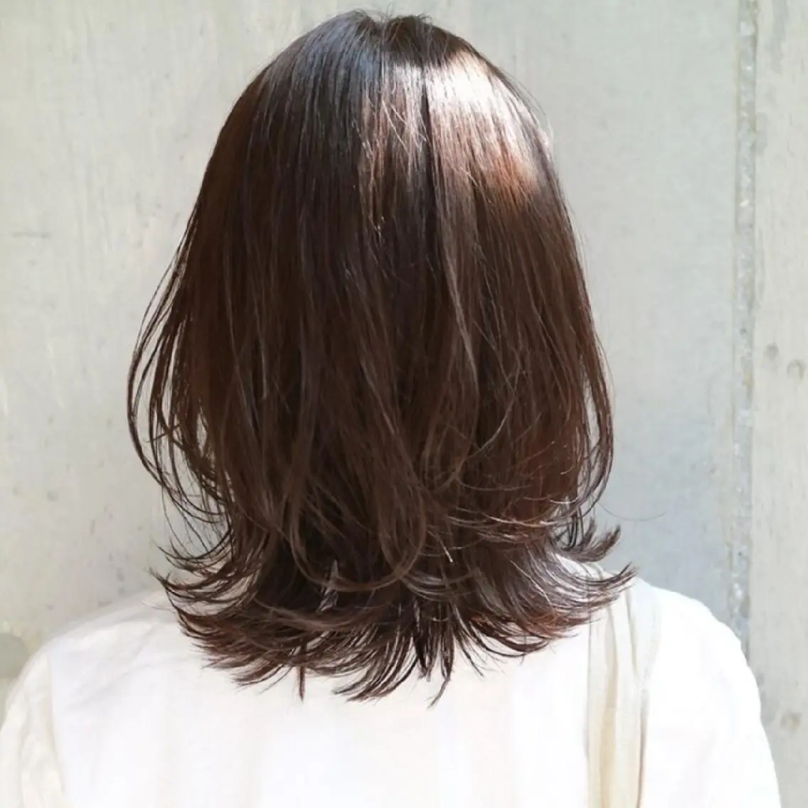 ミディアム パーマ カラー カット ヘアカラー トリートメント LOOP 佐藤のヘアスタイル