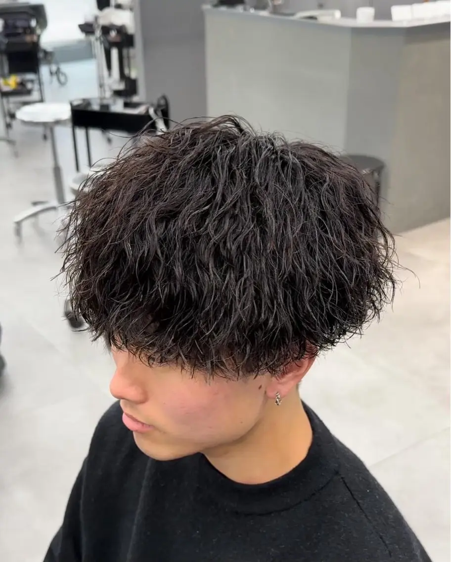 ショート パーマ メンズ メンズパーマ 山﨑 結太のヘアスタイル