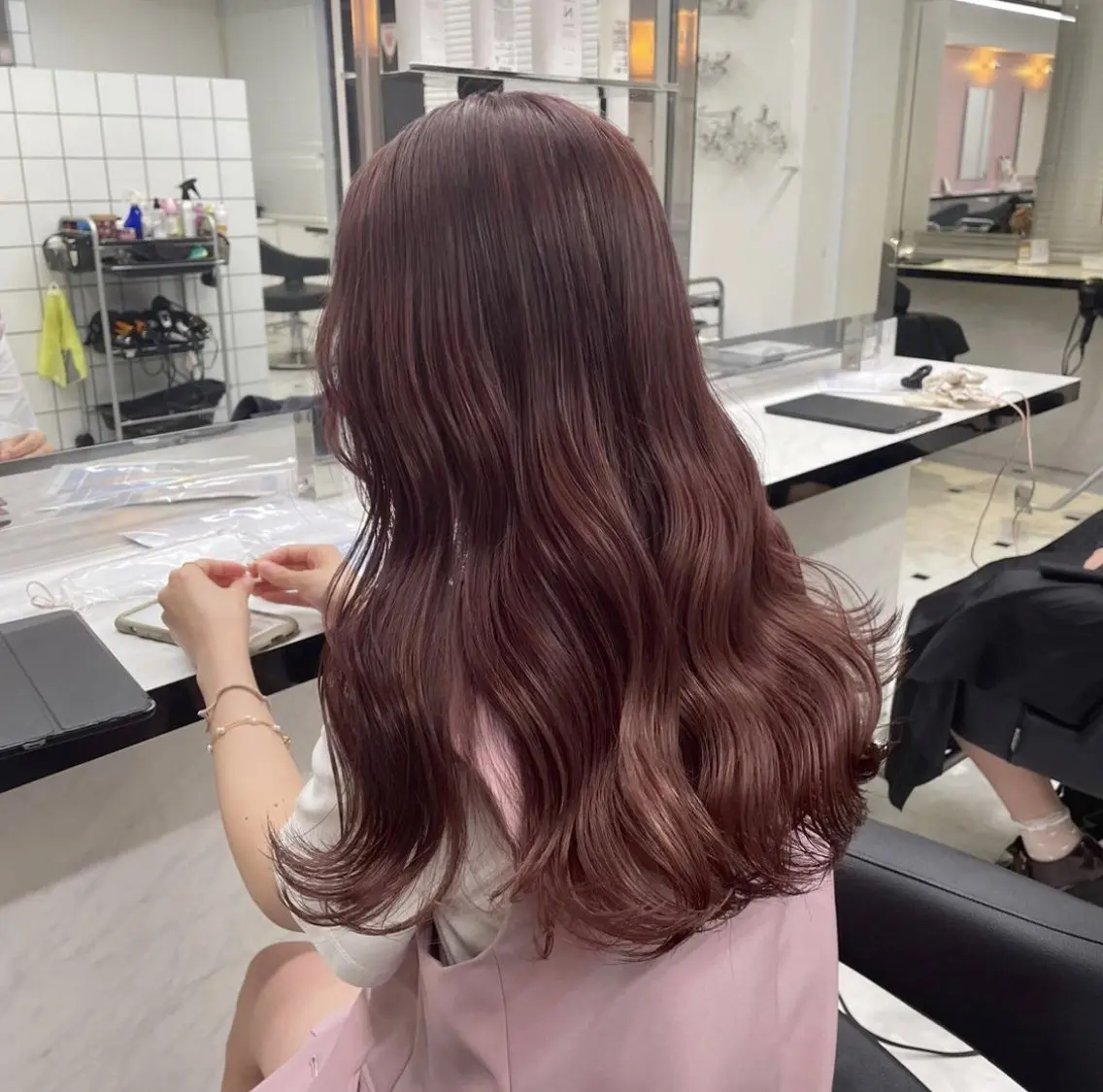 ロング カラー ヘアカラー トリートメント ヘッドスパ ヘアセット ♥️韓国風透明感 暖色misa♥️のヘアスタイル