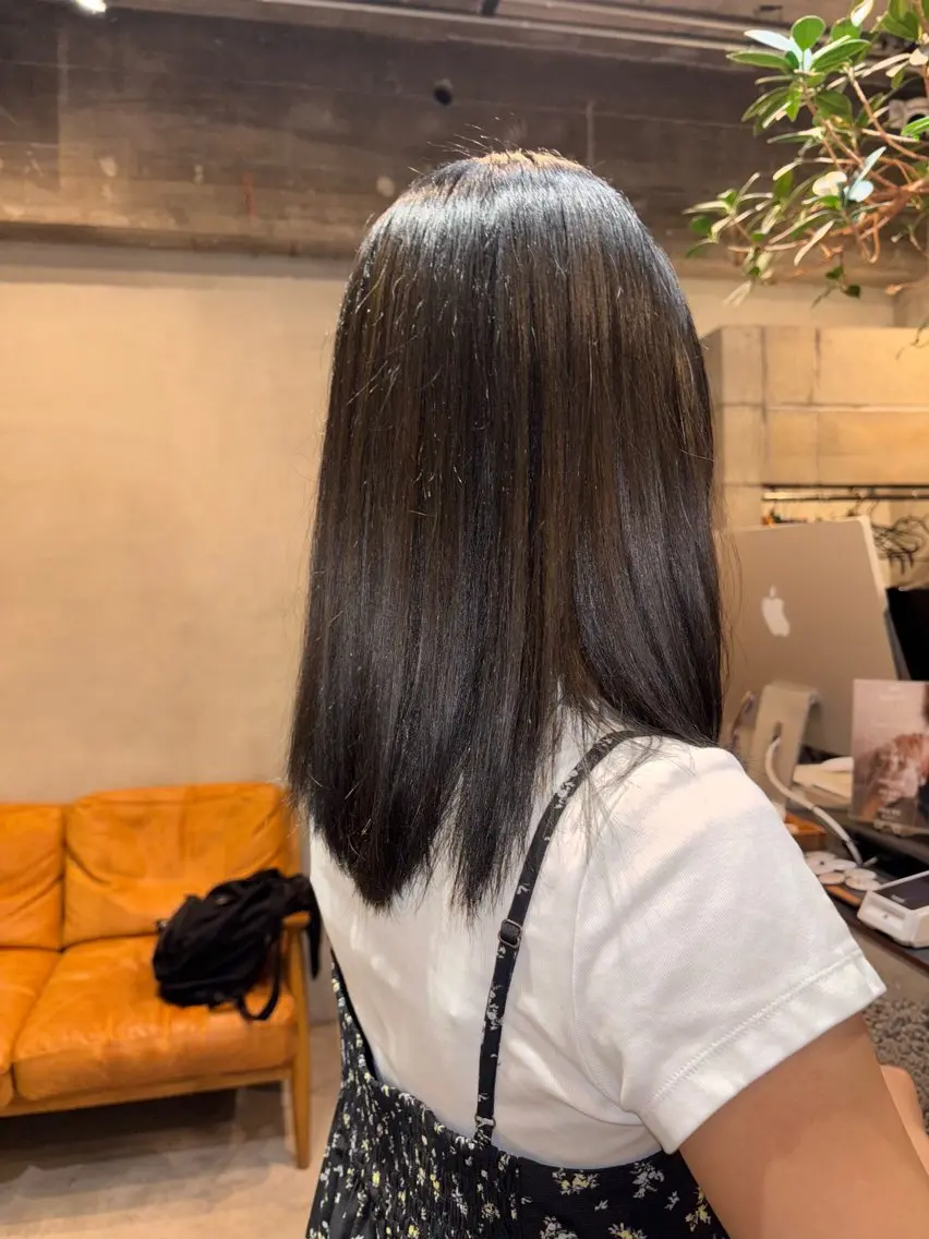 ミディアム カラー ブラウンカラー ダークブラウン かのん/カラーモデル /大須/栄のヘアスタイル