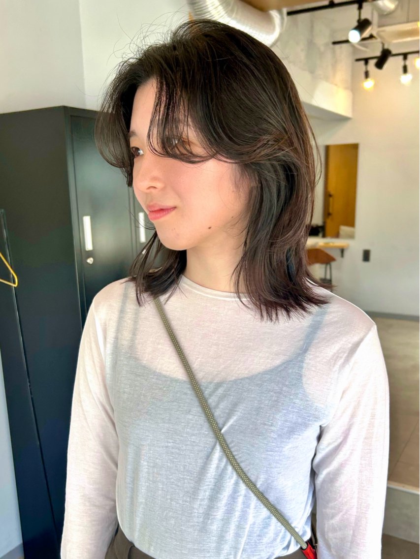 ミディアム 朝賀 健人のヘアスタイル