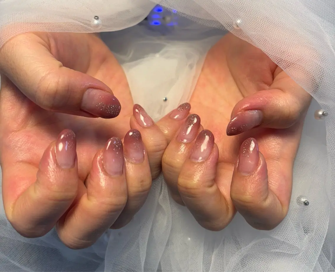 ネイル フラッシュネイル フットネイル フレンチネイル ジェルネイル ガラスフレンチ Nail salon Natulalのネイルデザイン