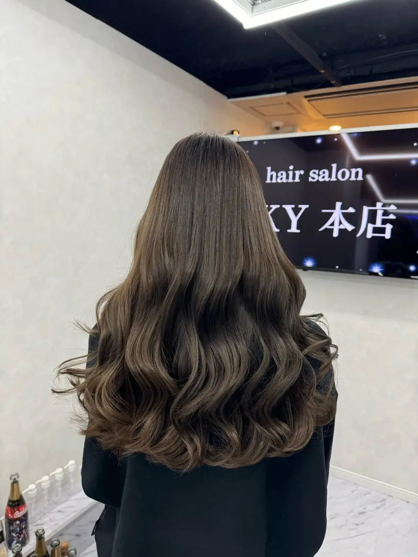 ロング カラー ヘアカラー ブリーチ/エクステ モデル募集中🖤のヘアスタイル