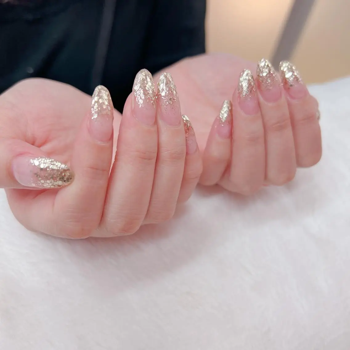 ネイル ラメ(グリッター) ラメグラデーション ハンドネイル Emi lyのネイルデザイン