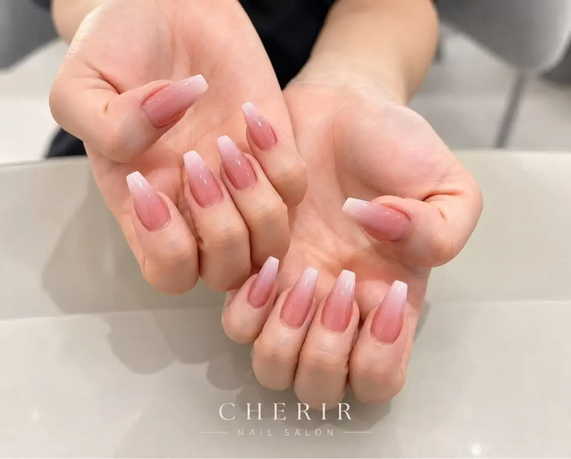 ネイル 長さ出し グラデーション ラメ(グリッター) ハンドネイル CHERIR 大宫のネイルデザイン