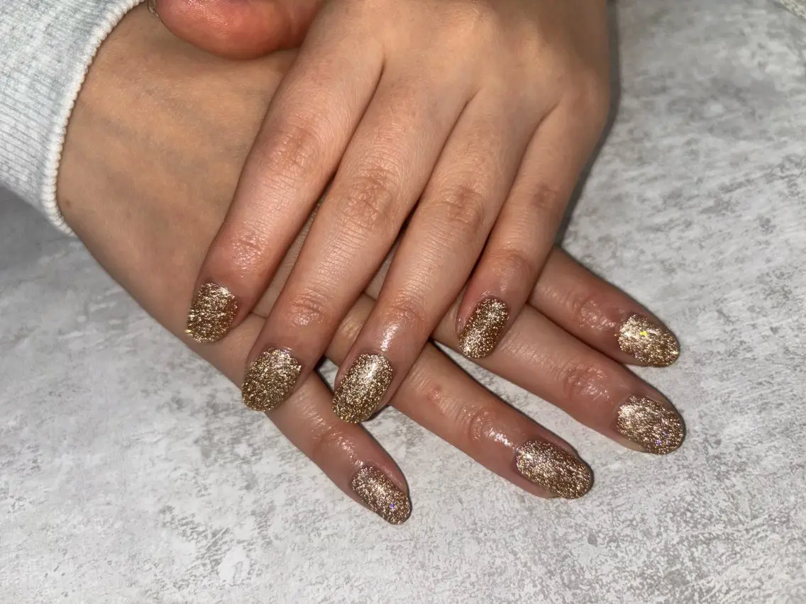 ネイル オーロラネイル ブルー フラッシュネイル フットネイル フレンチネイル ハンドネイル kiki nail たまプラーザのネイルデザイン