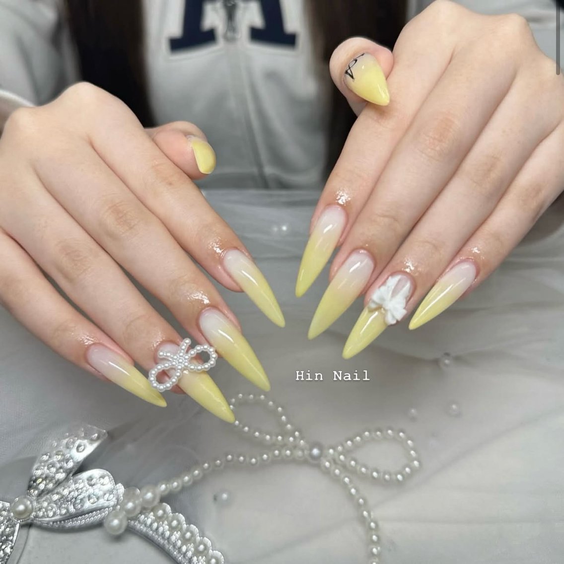 ネイル ハンドネイル HIN NAILのネイルデザイン