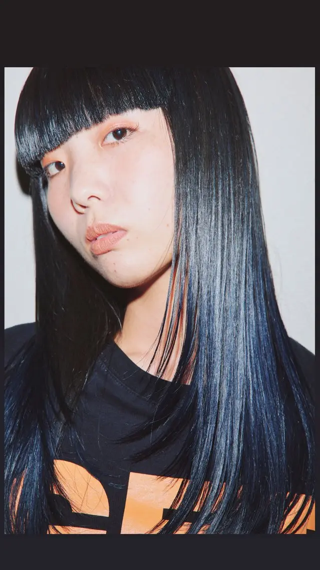 ロング カラー 黒髪 ブリーチ ブルーカラー ブルーブラック レイヤーカット 大塚斗真(カ ットモデル募集🙌)のヘアスタイル