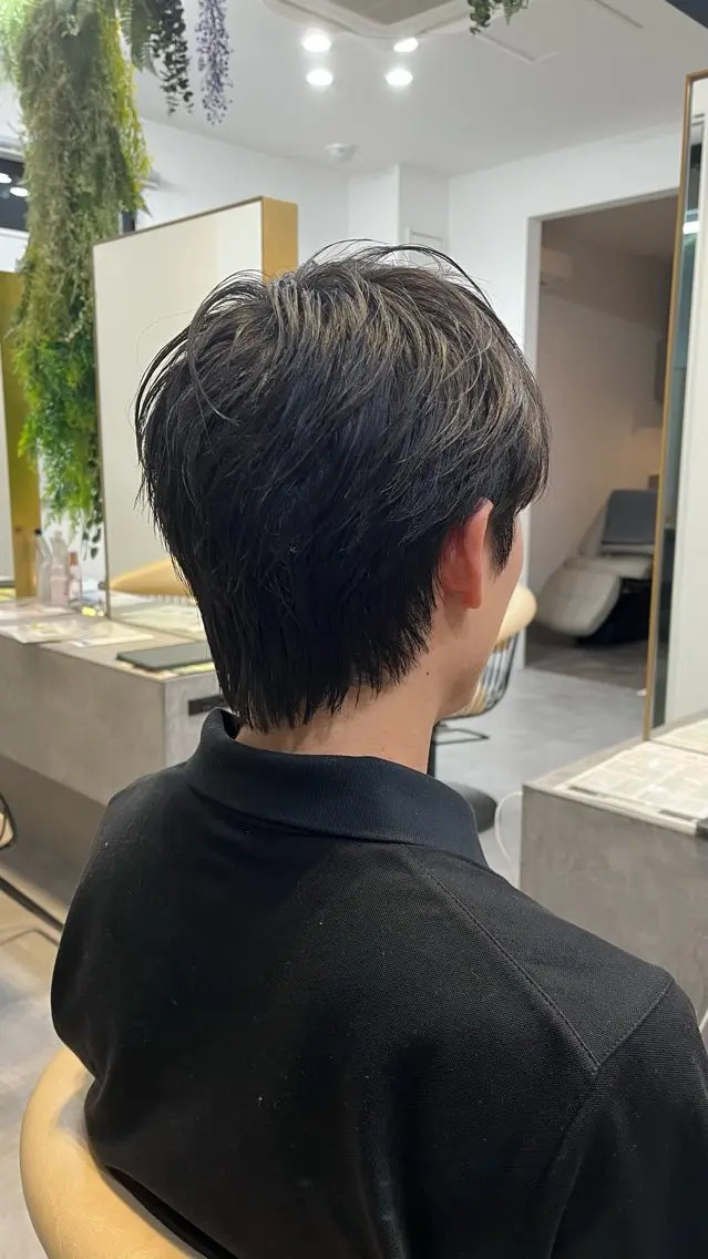ミディアム 韓国風ヘア レイヤーカット 吉田 琴羽のヘアスタイル