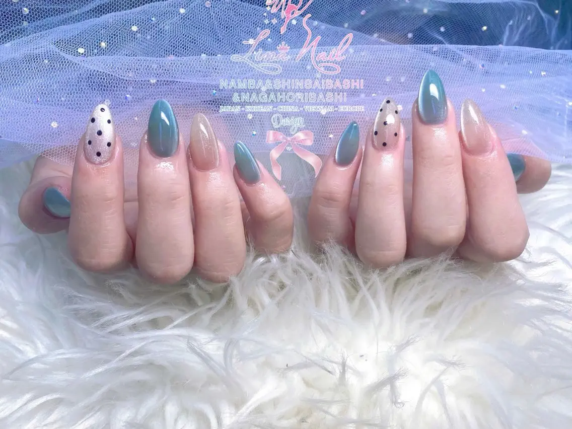 ネイル チークネイル 桜ネイル フラッシュネイル フットネイル ジェルネイル フットネイル リナネイル アメ村心斎橋店のネイルデザイン