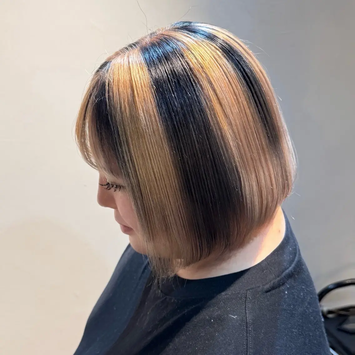 カラー デザインカラー ヘアカラー BEHIND THE CURTAIN りこのヘアスタイル
