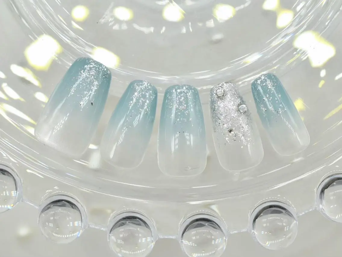 ネイル ジェルネイル オフィスネイル パラジェル シンプルネイル RISSE nail&eyeのネイルデザイン