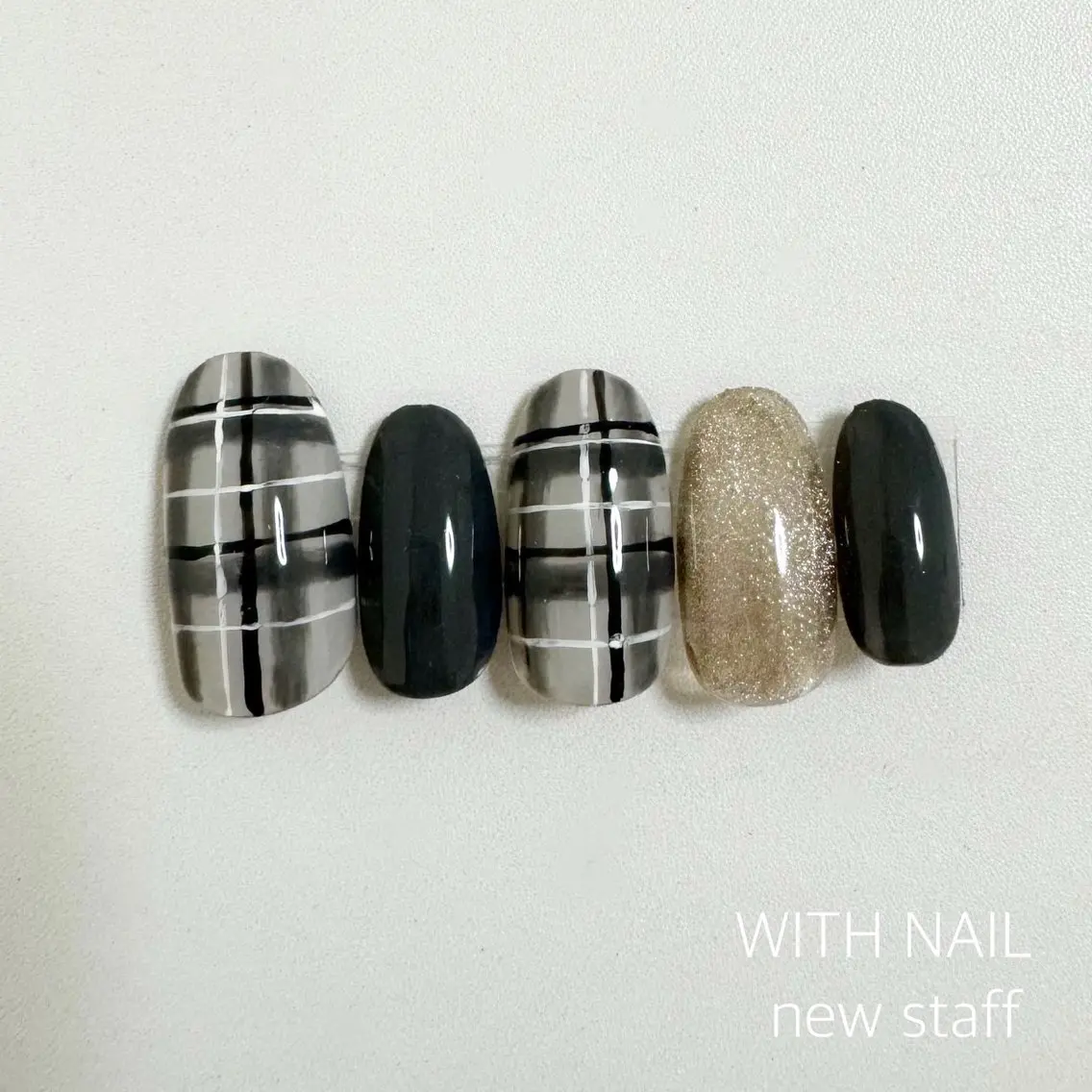 ネイル ハンドネイル WITH  NAIL ネイリストのネイルデザイン