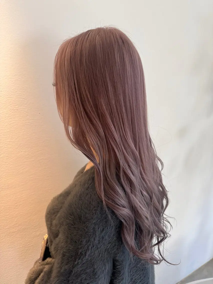 ロング カラー ピンクカラー シルバー 💖ASUKA 💜/透明感カラーのヘアスタイル