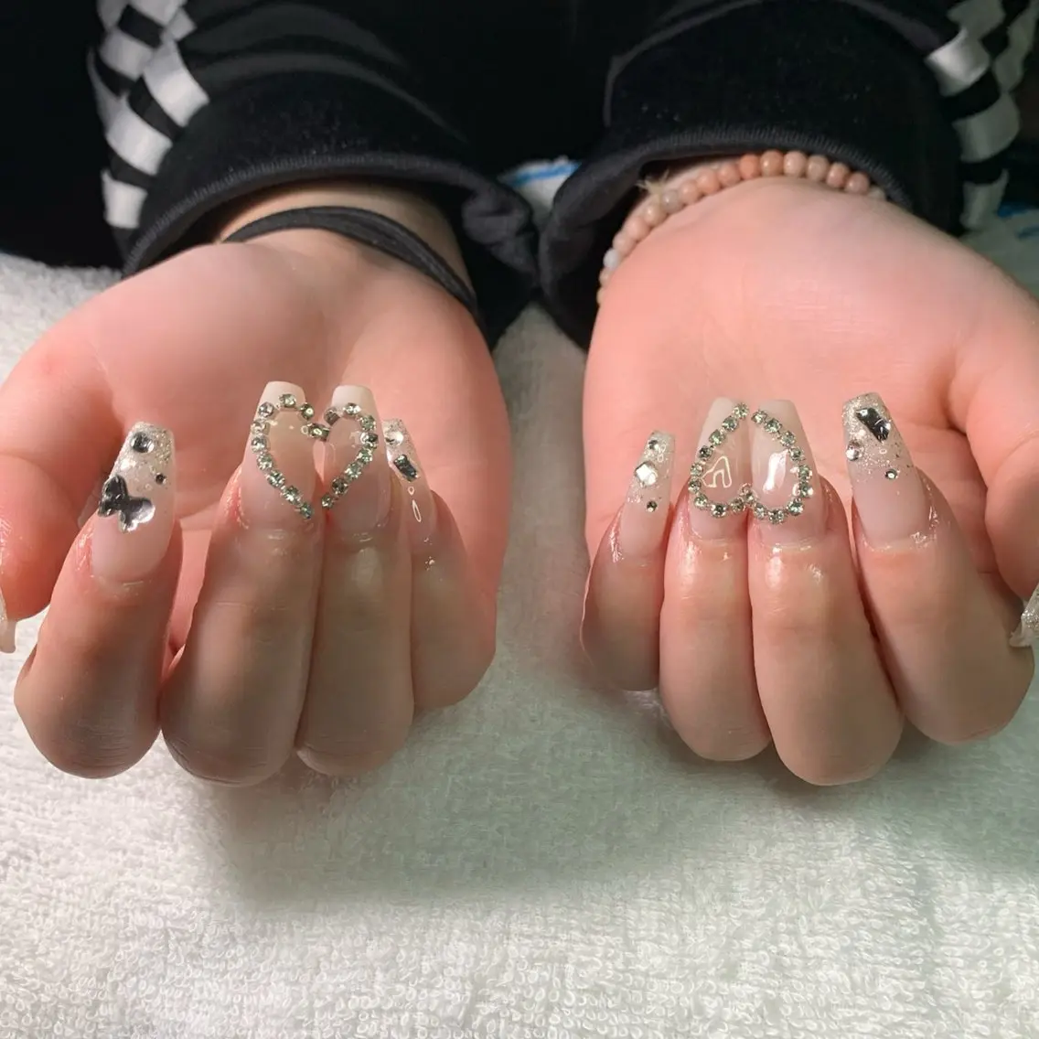 ネイル ストーンネイル ハンドネイル MHR nailのネイルデザイン
