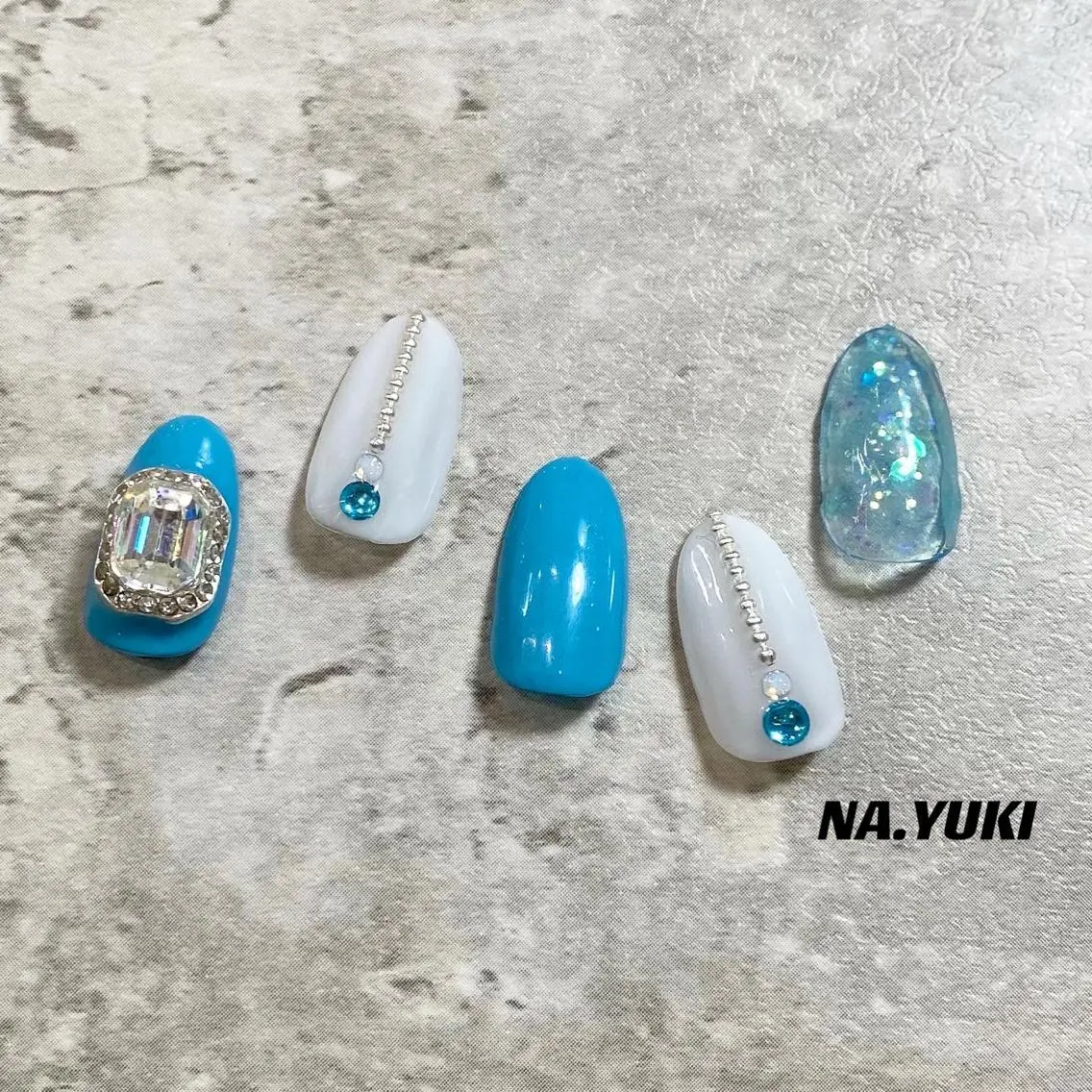 ネイル ハンドネイル ハンドケア ナユキNA.YUKI 池袋店のネイルデザイン