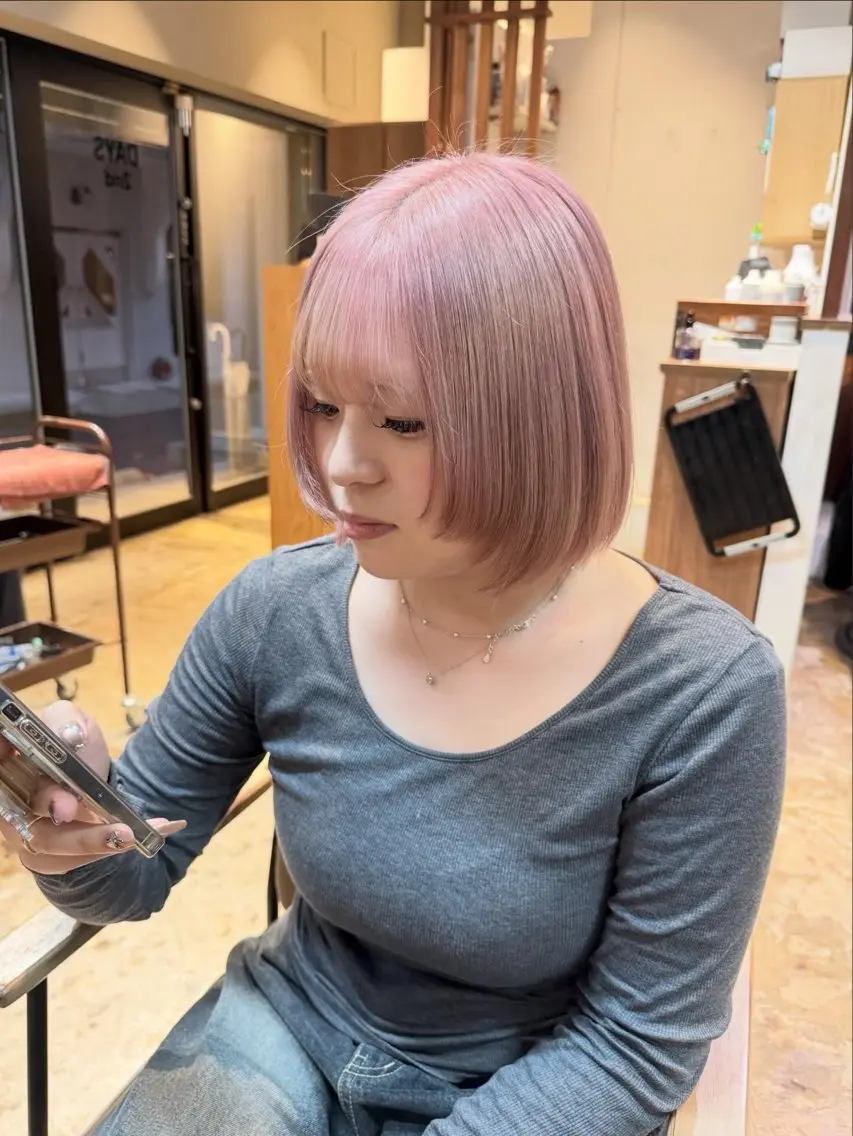 ショート ヘアカラー トリートメント 優梨💞 /透明感カラーのヘアスタイル