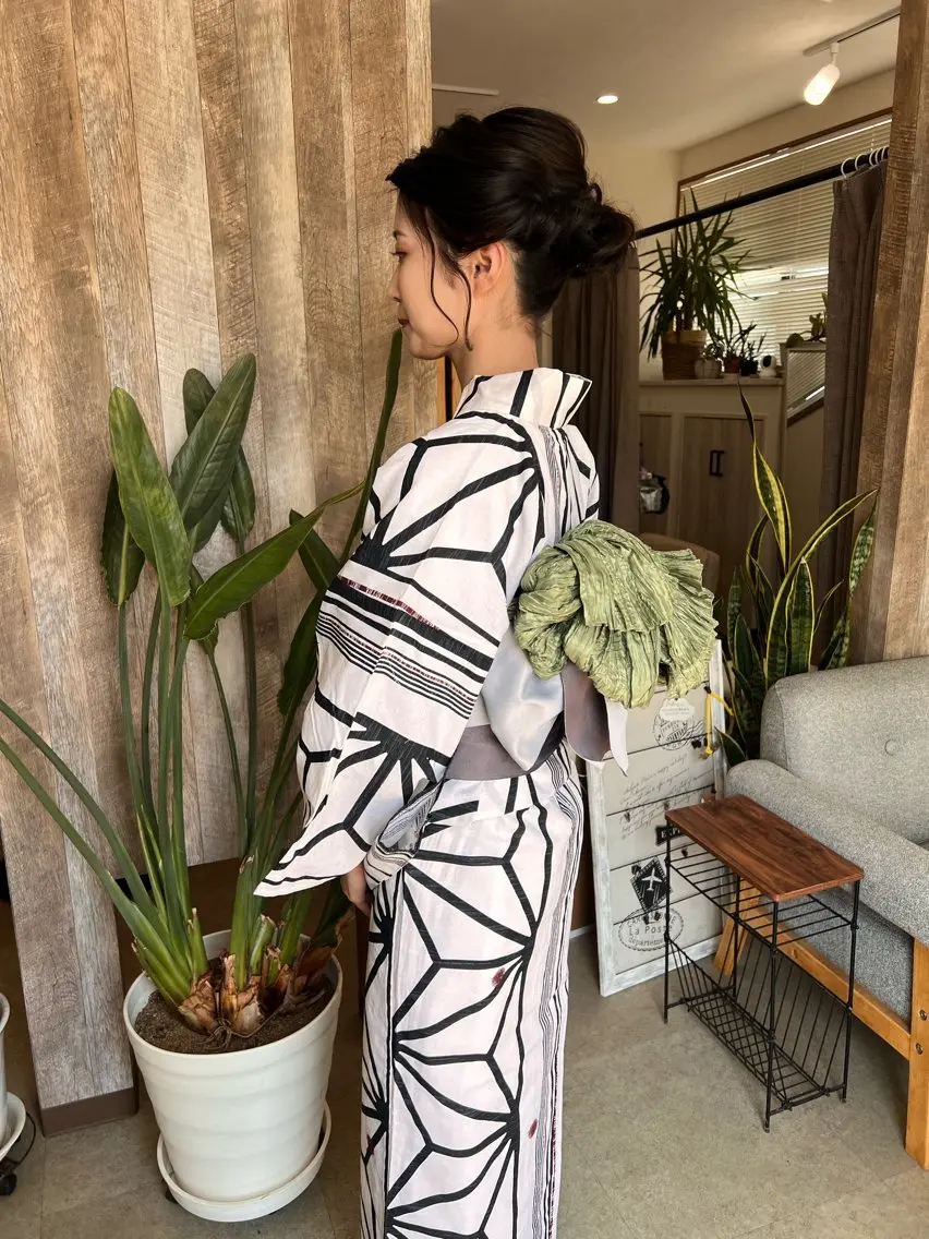 新保 佳世のヘアスタイル