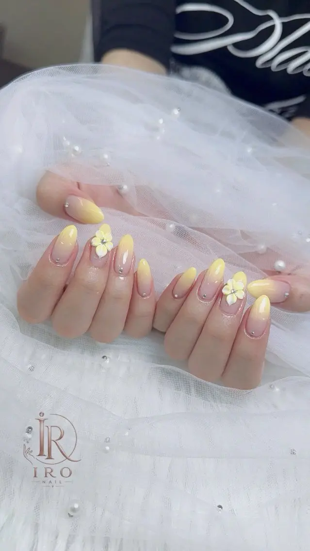 ネイル ハンドネイル luna lunaのネイルデザイン