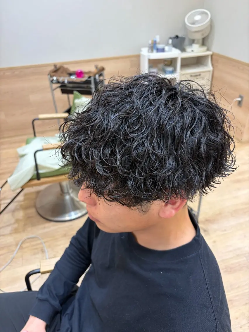 パーマ メンズ メンズパーマ 波巻きパーマ カット パーマ 小田 暉のヘアスタイル