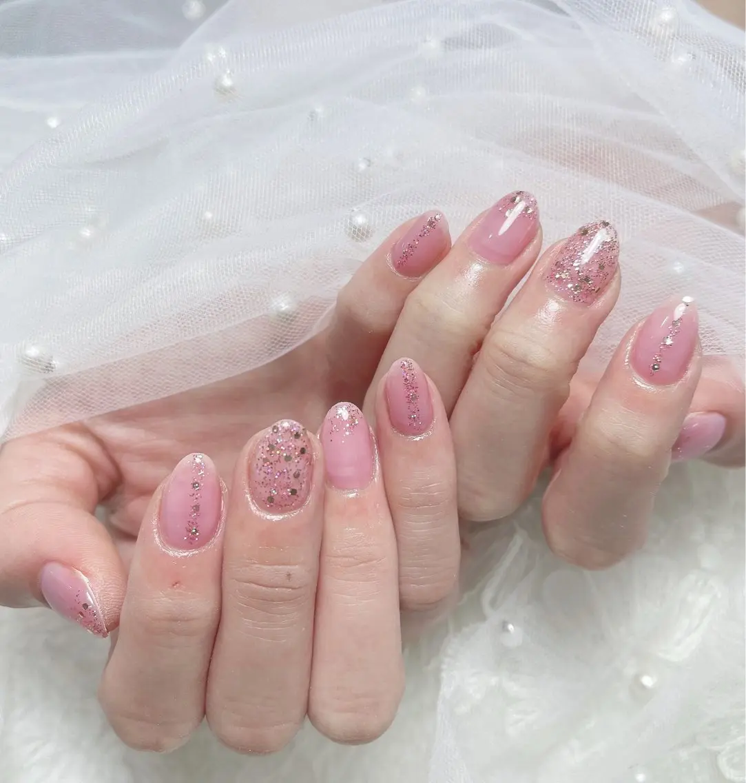 ネイル AURA NAIL 🌟鶴見店のネイルデザイン
