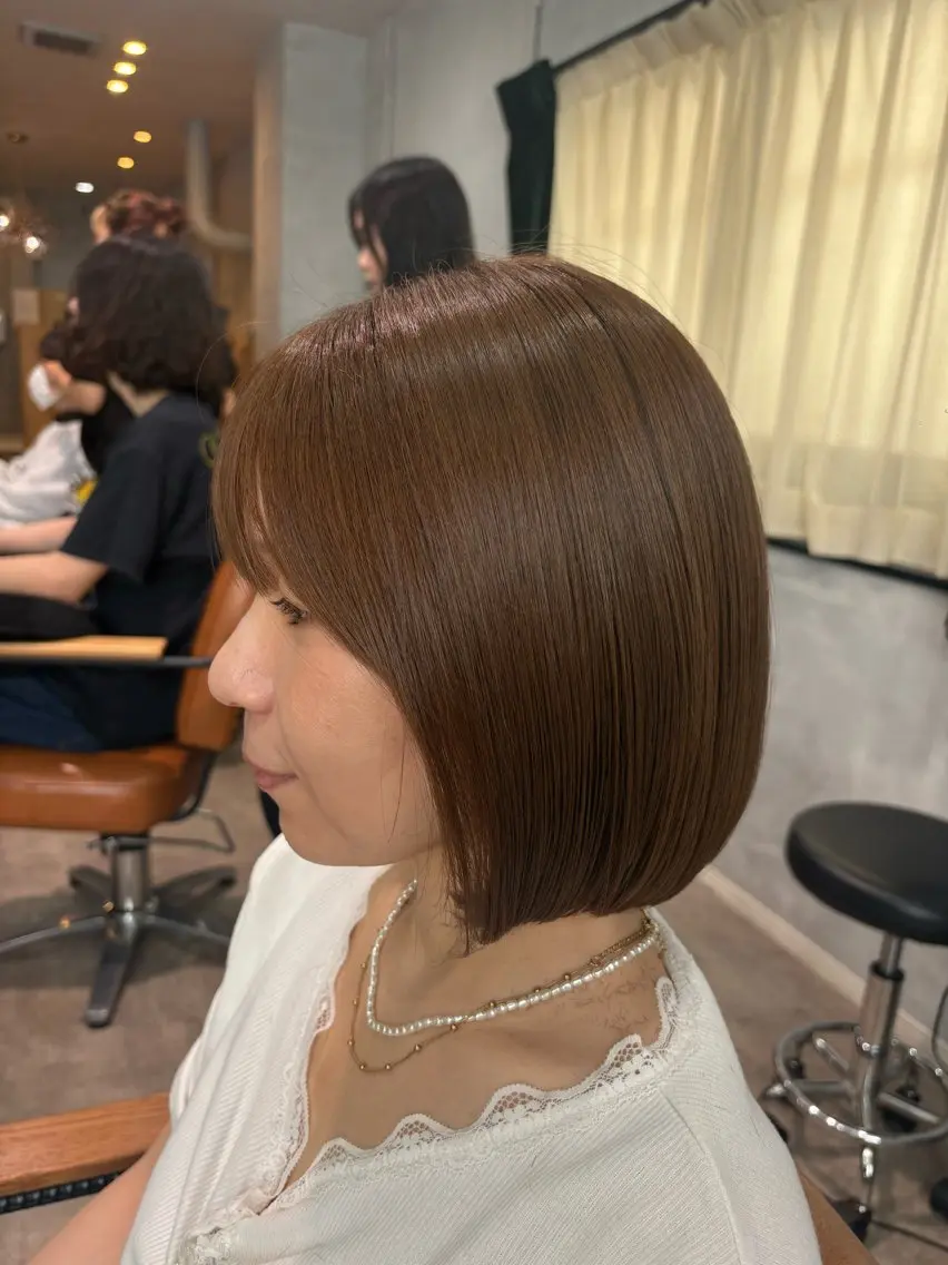 ショート ヘアカラー 佐伯 美麗のヘアスタイル