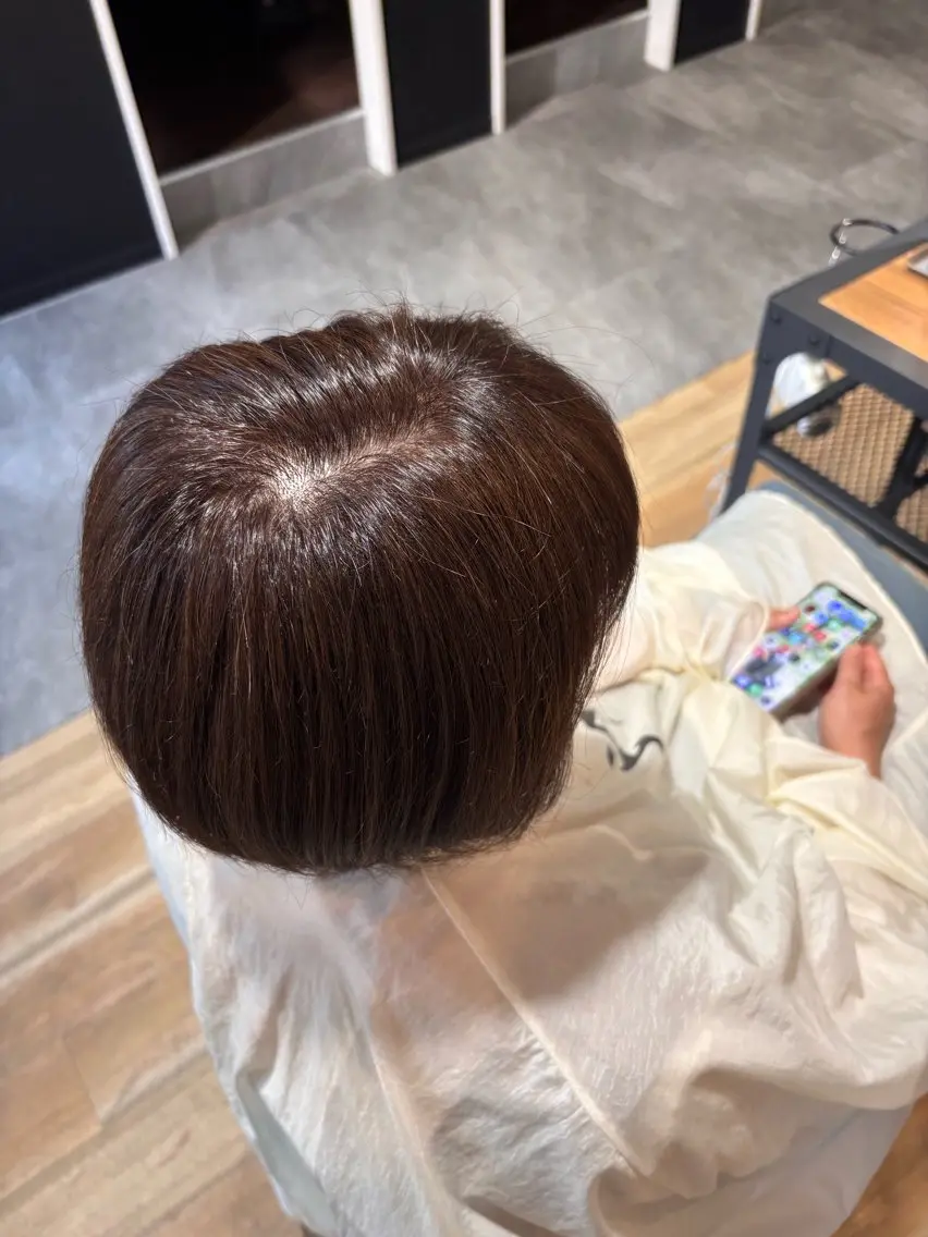 ショート カラー ヘアカラー 今西 惟之のヘアスタイル