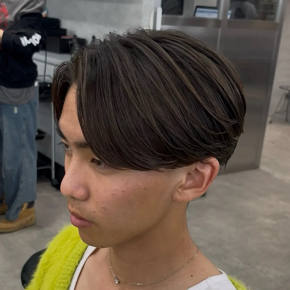 ショート カラー パーマ メンズ カット パーマ センターパート マスターかずまのヘアスタイル