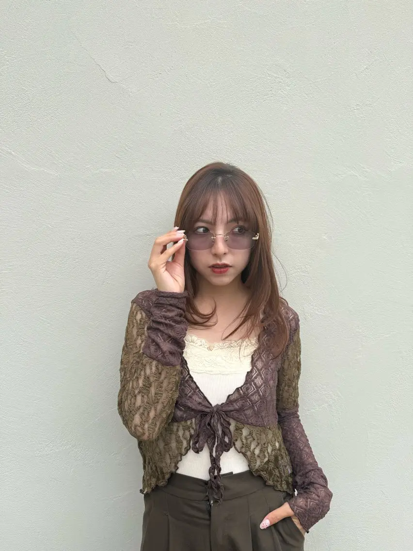 セミロング カット 中村 紫乃のヘアスタイル