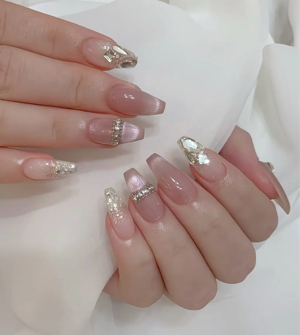 ネイル NailSalon✨ Écrinエクランのネイルデザイン