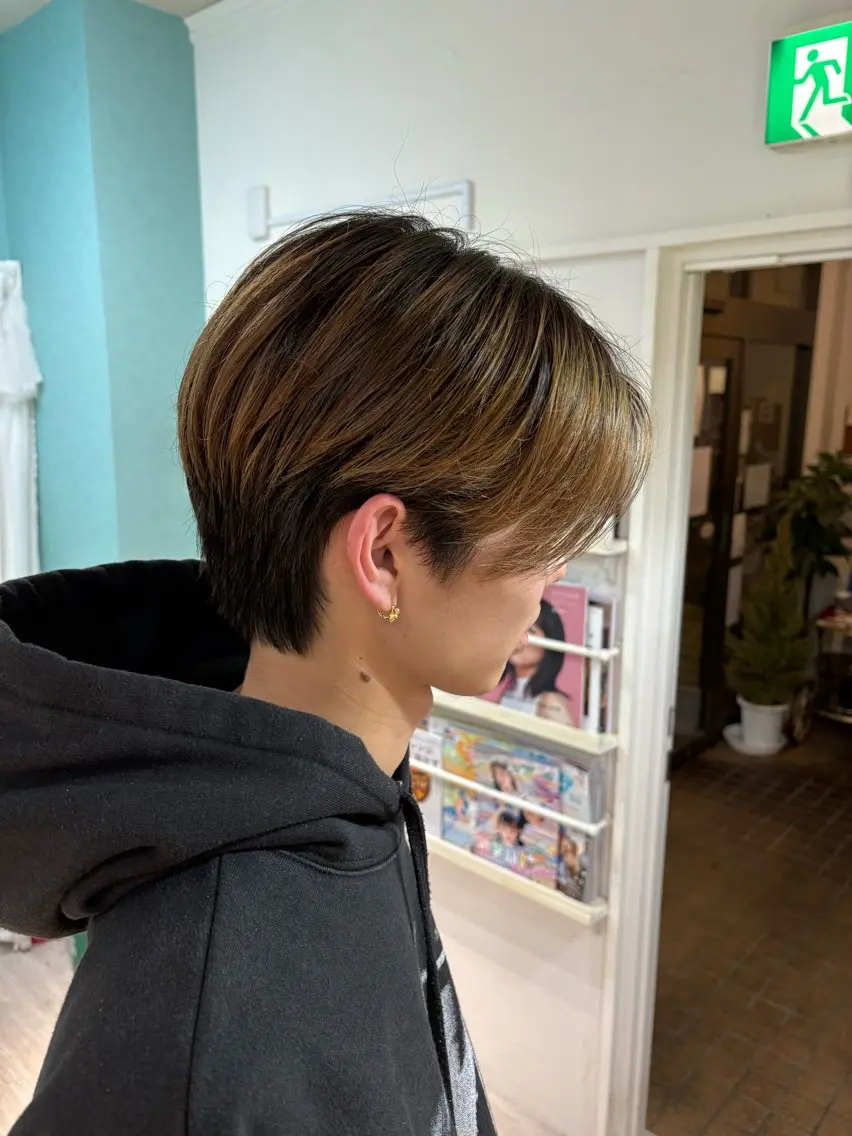 メンズ センターパート メンズ韓国風 マッシュ メンズパーマ 【メンズ専門】 髙橋琉偉のヘアスタイル