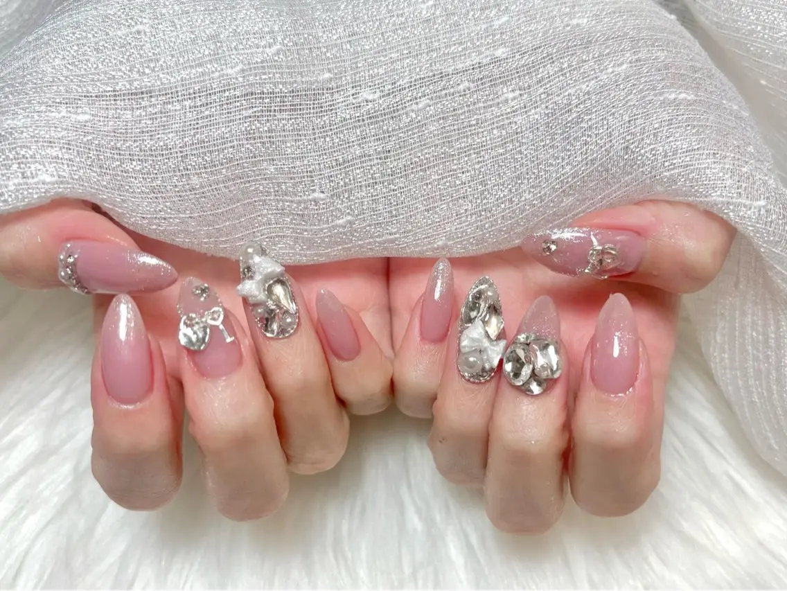 ネイル ハンドネイル Eclat［ｴｸﾗ］ Yuriのネイルデザイン