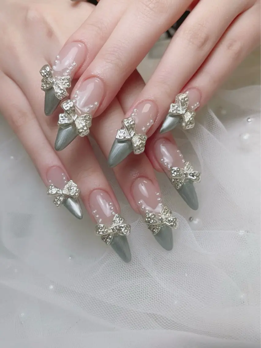 ネイル ハンドネイル ネイルサロン lotusのネイルデザイン
