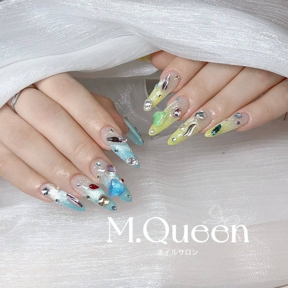 ネイル MQueen ネイルサロンマルのネイルデザイン