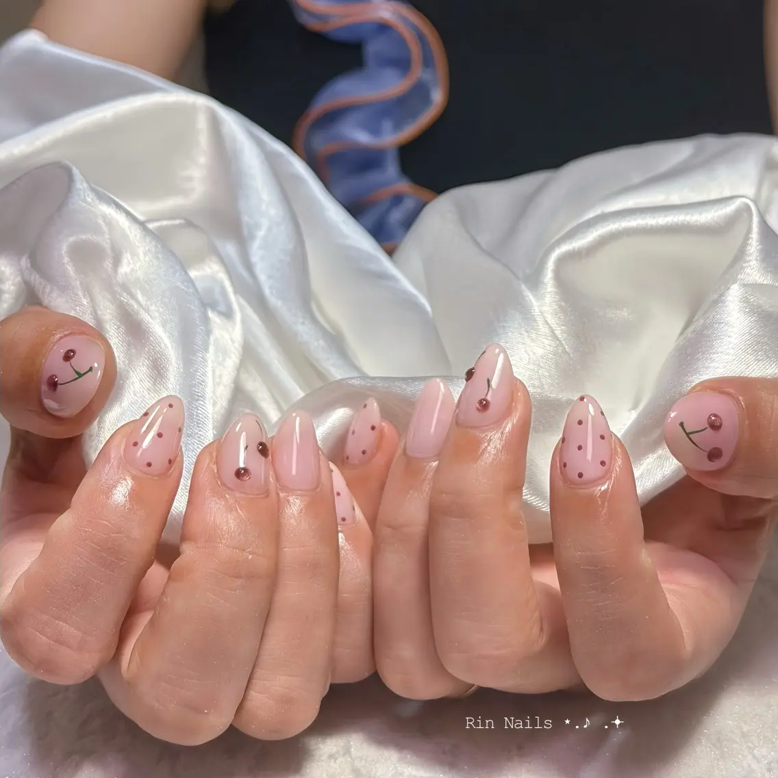 ショート ハンドネイル RIN NAILS ᥫ᭡Migusaのネイルデザイン
