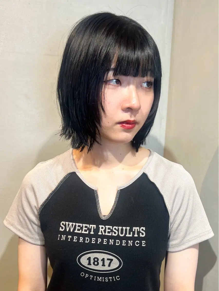 ショート カラー ヘアカラー トリートメント Aya/四条烏丸/ 酸性ストレートのヘアスタイル