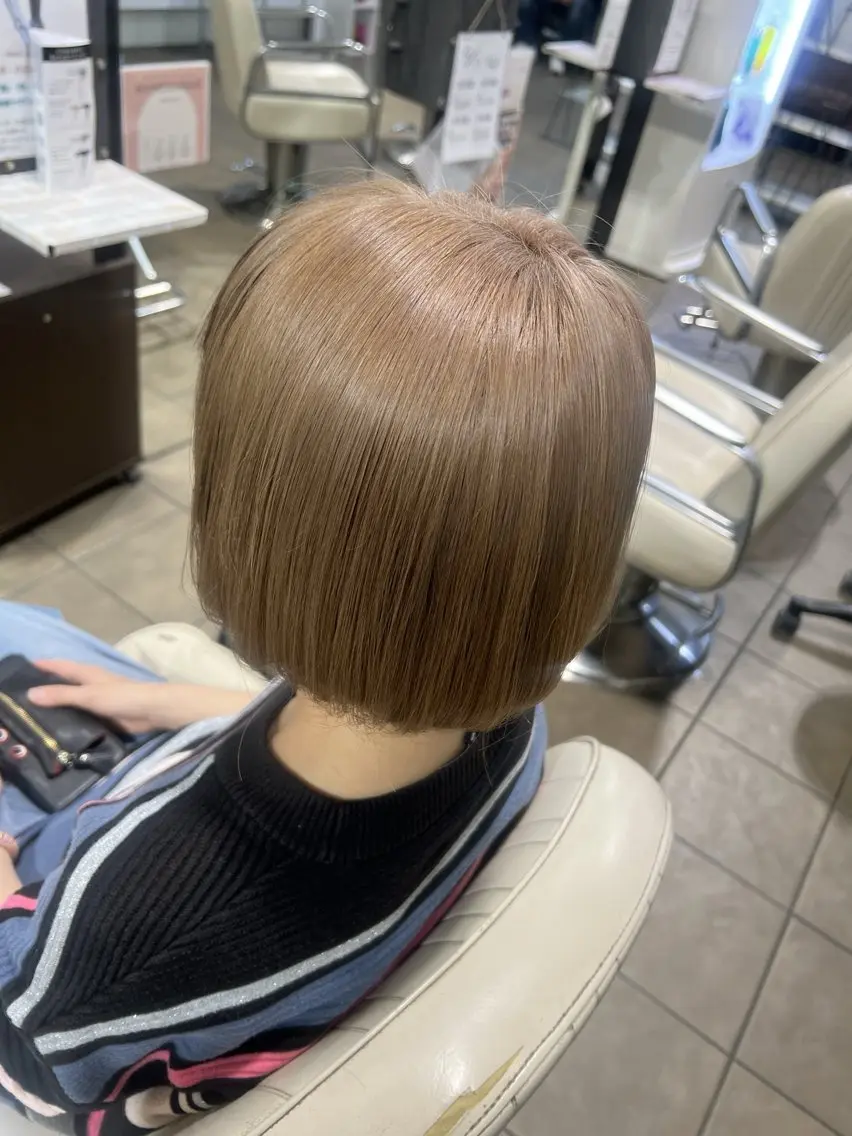 ショート カラー ベージュカラー ブリーチ ブラウンカラー ケアブリーチ ダブルカラー メンズ レイヤー ウルフ 弓木啓輔のヘアスタイル