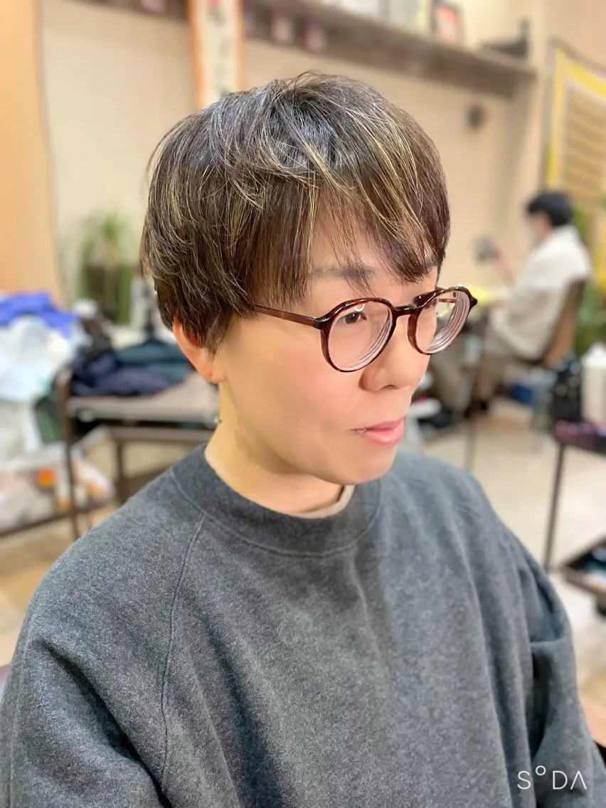 ショート カラー/フリーランス 鈴木 亜紀子のヘアスタイル