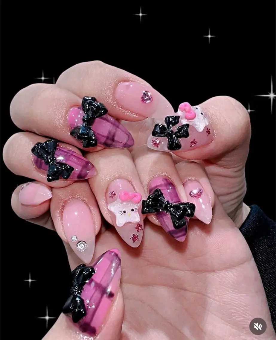 ネイル akina nailsのネイルデザイン