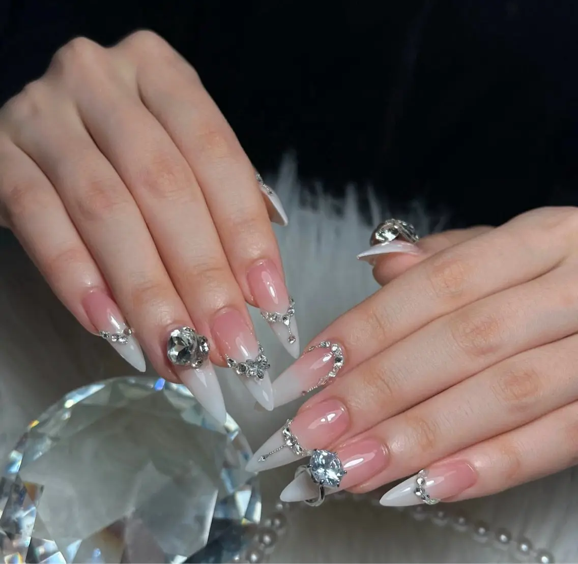 ネイル ハンドネイル Rinaky Amee Nailのネイルデザイン