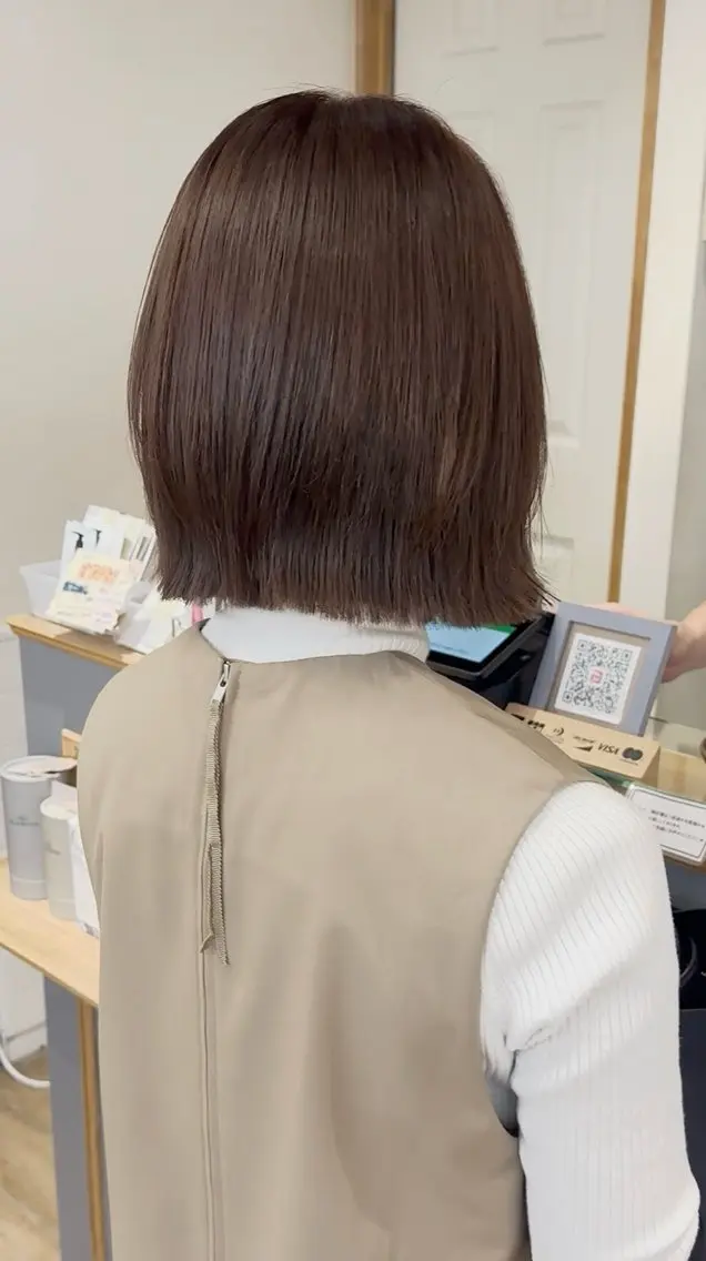 ミディアム カラー パーマ ヘアアレンジ メンズ キッズ カット 縮毛矯正 レイヤーカット/ 巻ける縮毛矯正のヘアスタイル