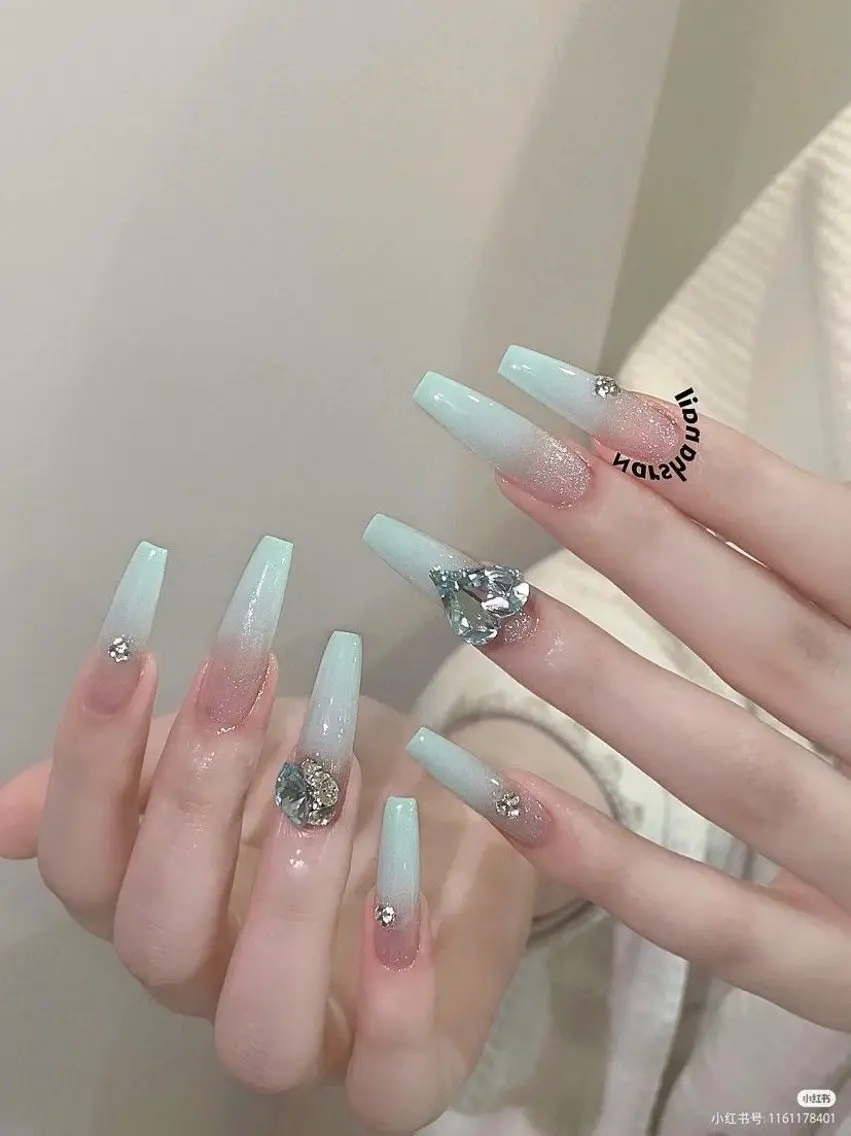 ネイル 長さ出し フレンチネイル グラデーション 韓国ネイル マグネットネイル ハンドネイル VB HEAVEN nailのネイルデザイン
