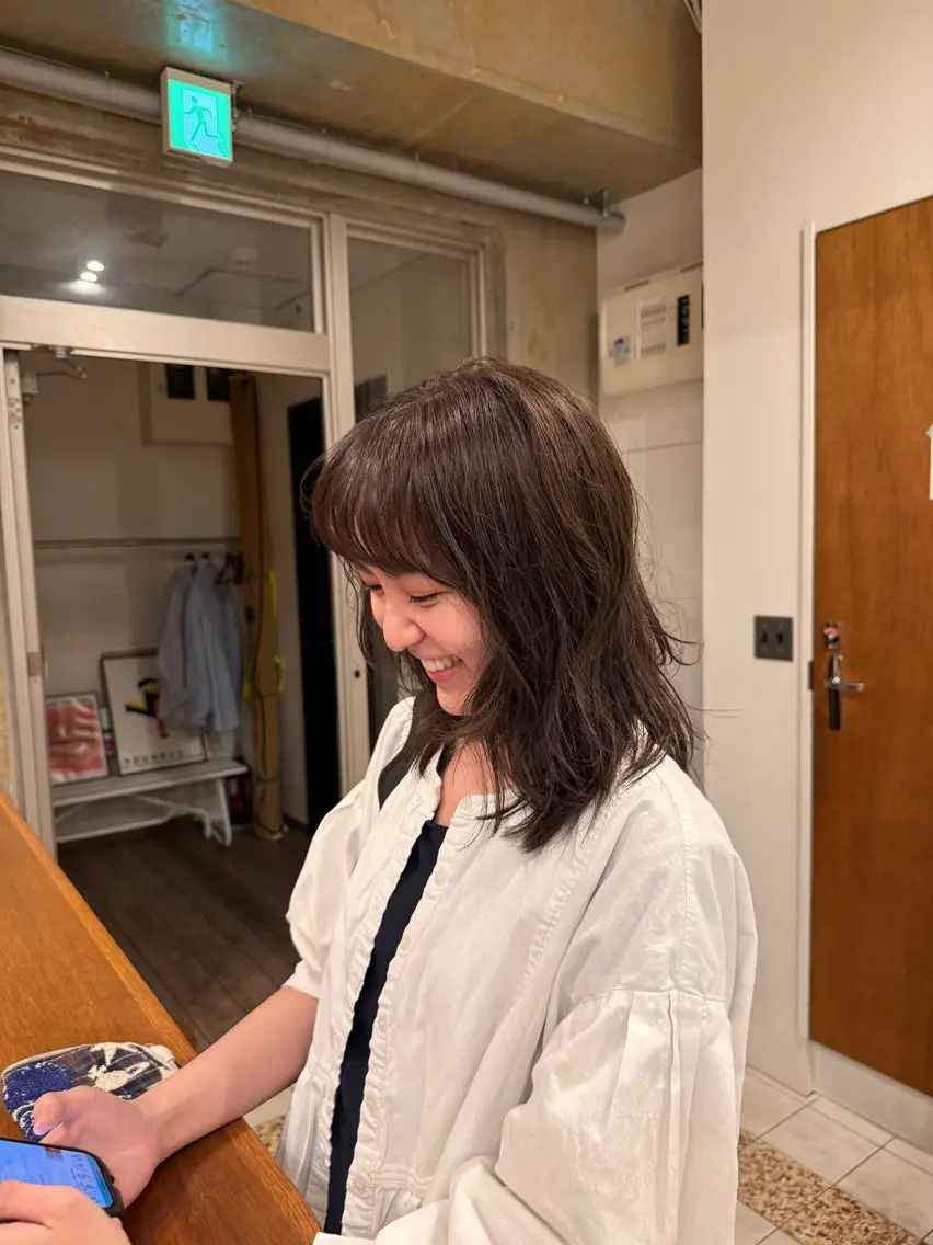 セミロング カラー パーマ パーマ ウチミズ サヤカのヘアスタイル