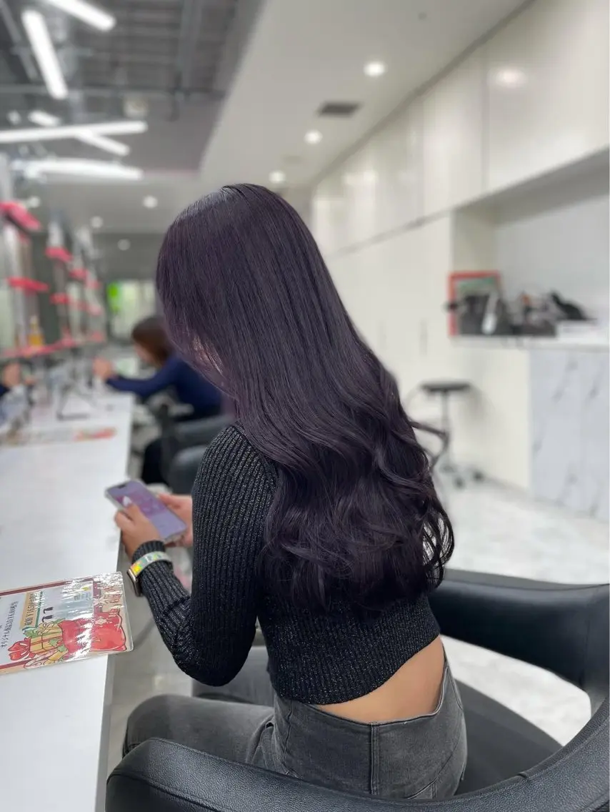 ロング 大人っぽ韓国ヘア 寒色💙yuma💙のヘアスタイル