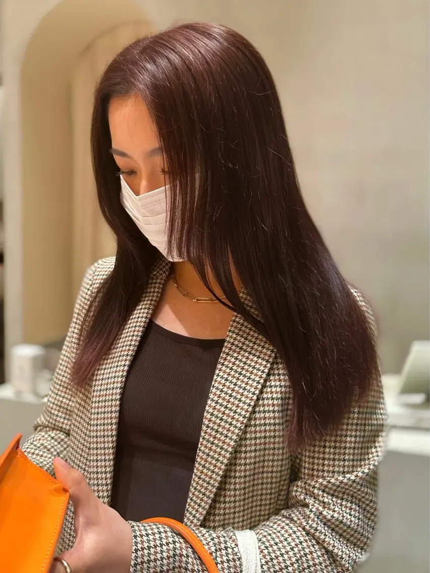 セミロング カラー カット ヘアカラー トリートメント ヘッドスパ ヘアセット ミオ💎ショート 透ける暗髪のヘアスタイル