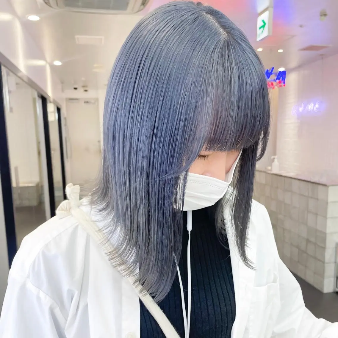 ショート カラー ヘアアレンジ メンズ キッズ ネイル マツエク・マツパ アイブロウ ブルーカラー ブルーグレー ブルー カット ヘアカラー トリートメント ボブ×柔らかいカラー 🌷misaki𓍼のヘアスタイル