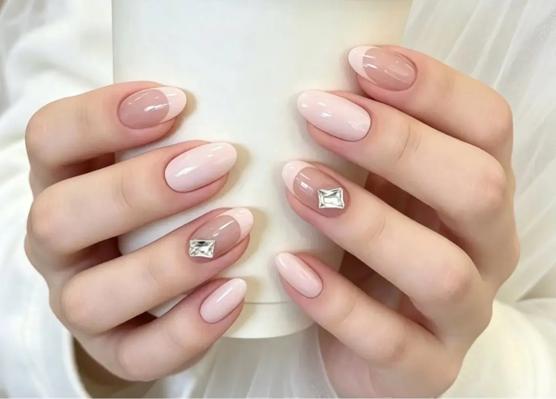 ピンクフレンチスクエアストーンの写真