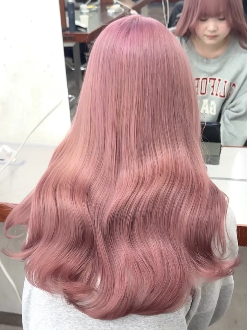 ロング カラー ベージュカラー ブリーチ ケアブリーチ 透明感カラー デザインカラー カット ヘアカラー トリートメント 似合わせカット/ ハイトーン/aoiのヘアスタイル