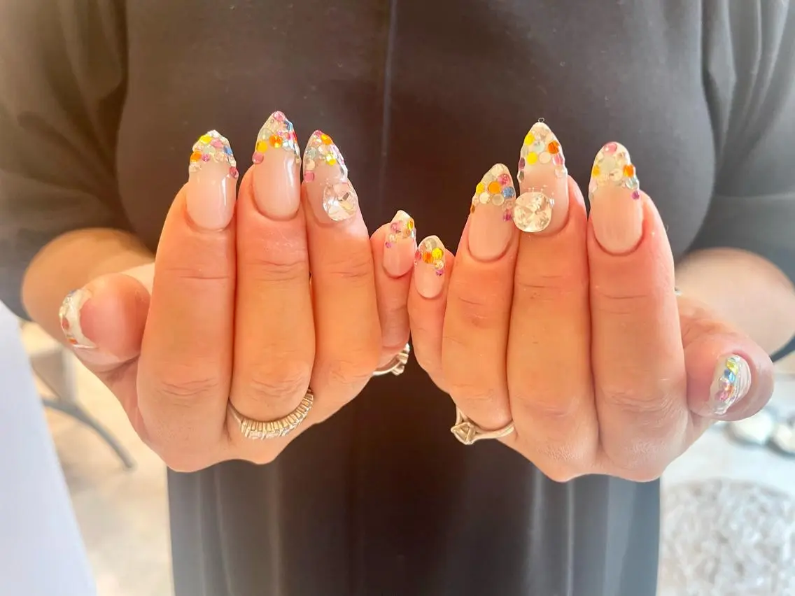 ネイル ♡ビジュール♡ NAIL &まつ毛のマツエク・マツパデザイン